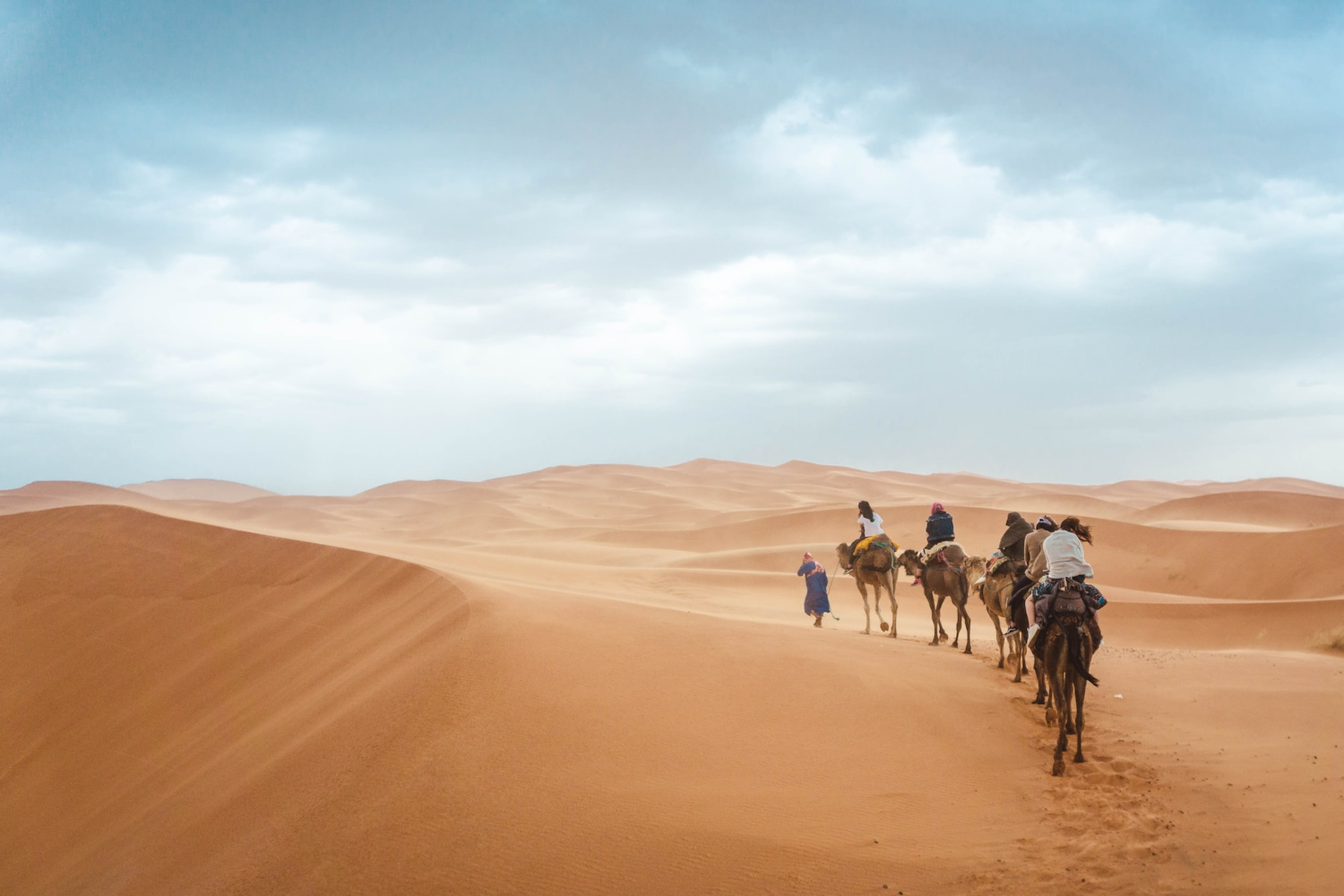 La parabole de la cité illusoire et de la terre aux trésors - 7e chapitre : “Parabole de la cité illusoire”. [© A. Oxborough - CC]